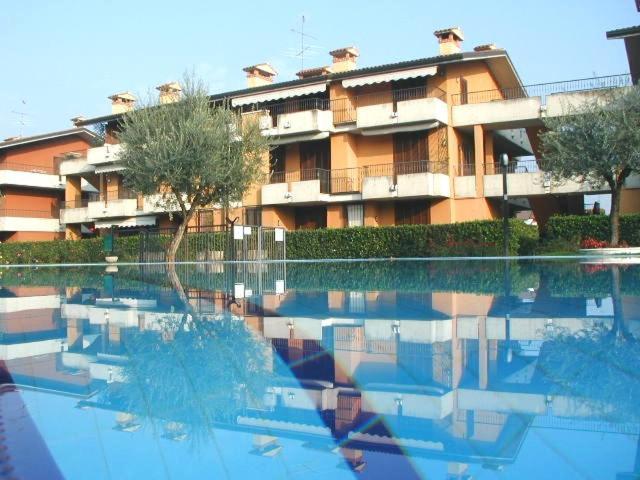 Discovery Flat With Pool & Bikes Apartment Sirmione Bagian luar foto