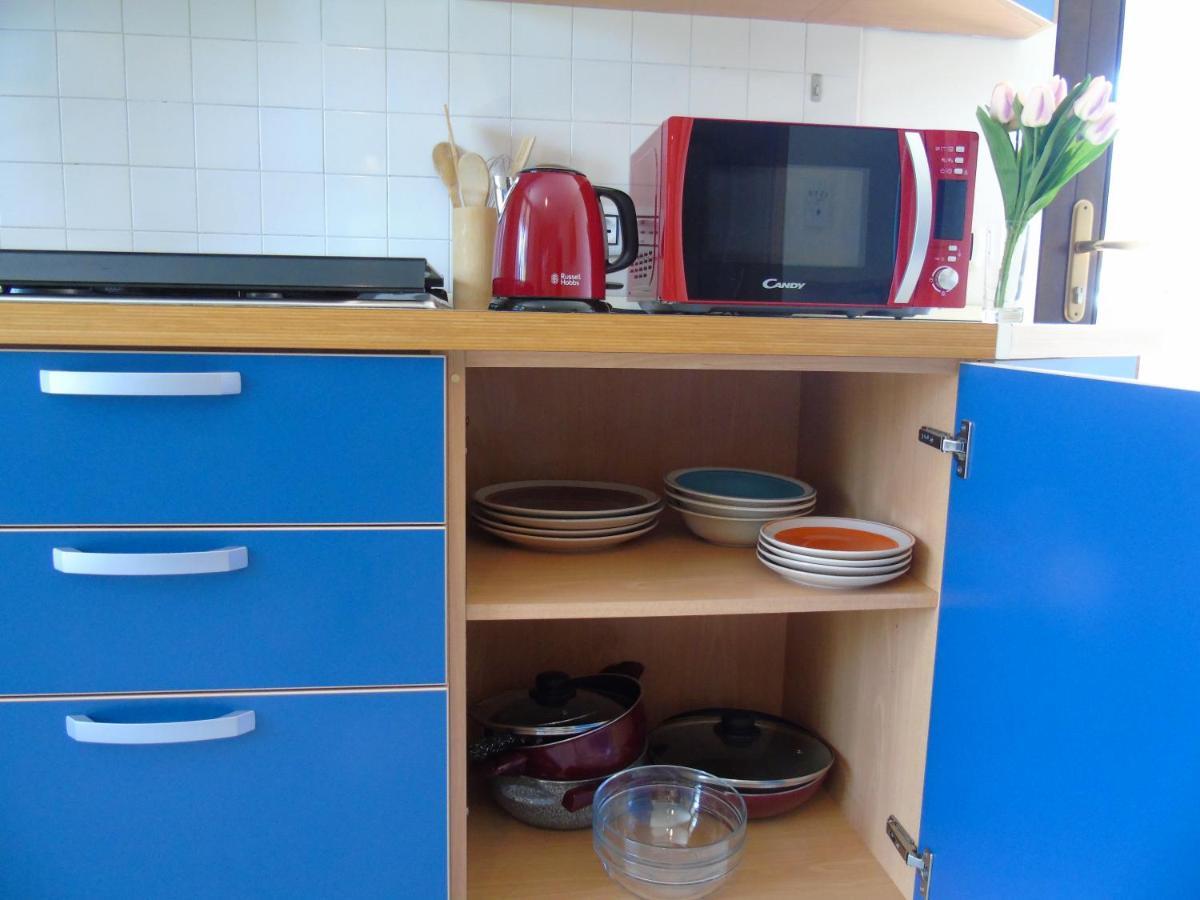 Discovery Flat With Pool & Bikes Apartment Sirmione Bagian luar foto