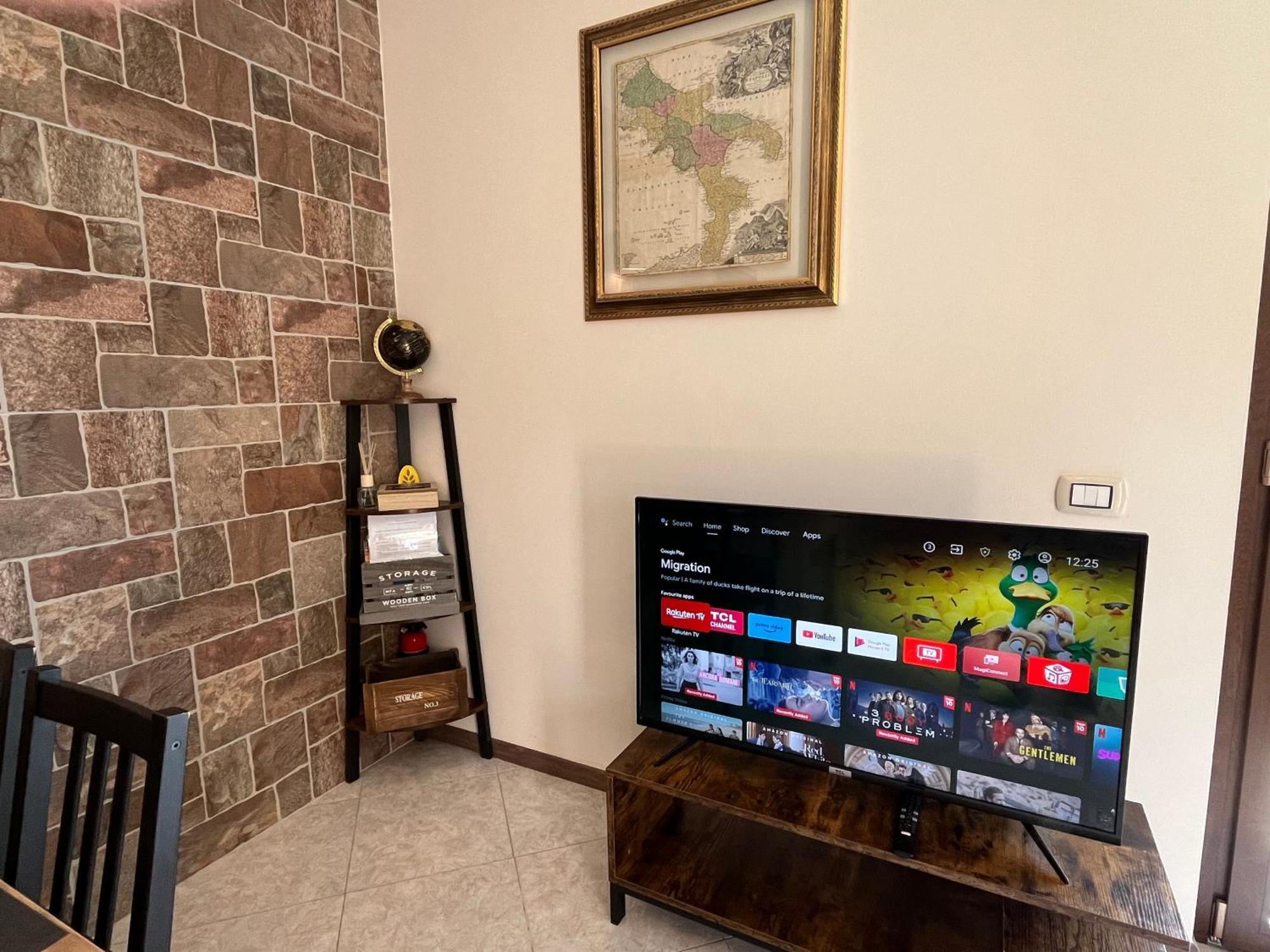 Discovery Flat With Pool & Bikes Apartment Sirmione Bagian luar foto